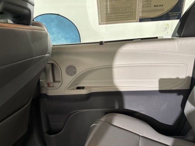 2024 Toyota Sienna XLE 7 Passenger