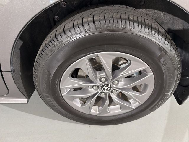 2024 Toyota Sienna XLE 7 Passenger