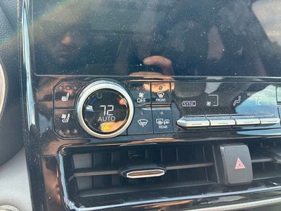 2025 Toyota Highlander Platinum