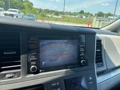 2020 Toyota Sienna LE 8 Passenger