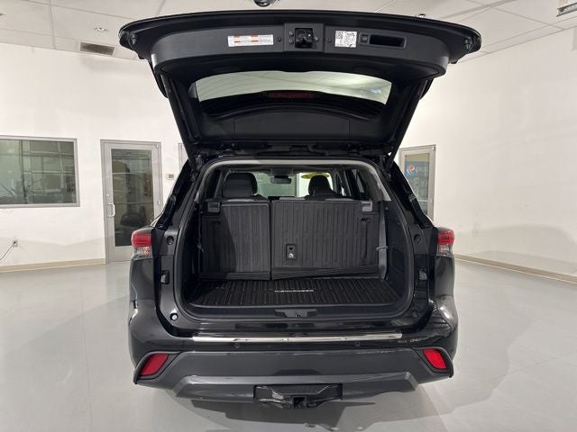 2024 Toyota Highlander Hybrid Limited
