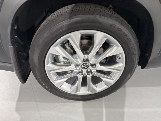2024 Toyota Highlander Hybrid Limited