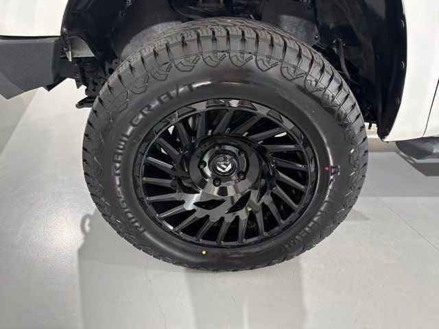 2019 Toyota Tundra Platinum 5.7L V8