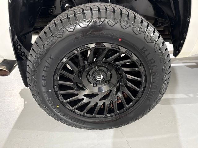 2019 Toyota Tundra Platinum 5.7L V8