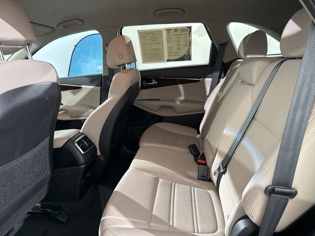 2017 Kia Sorento LX