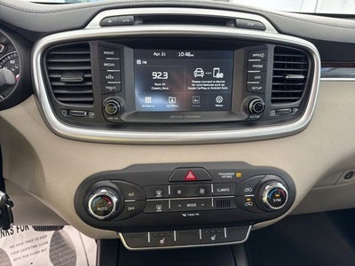 2017 Kia Sorento LX