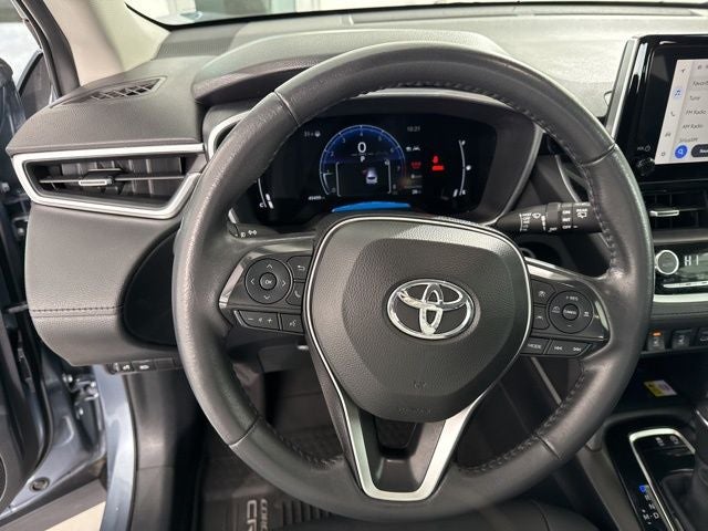 2023 Toyota Corolla Cross XLE
