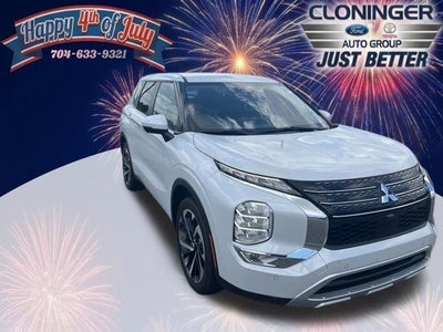 2024 Mitsubishi Outlander SE Black Edition