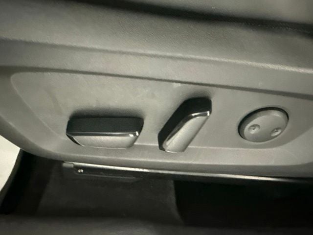 2024 Mitsubishi Outlander SE Black Edition