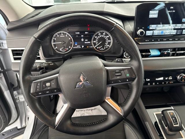 2024 Mitsubishi Outlander SE Black Edition