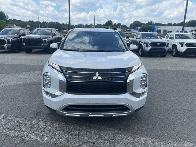 2024 Mitsubishi Outlander SE Black Edition