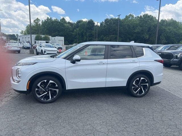 2024 Mitsubishi Outlander SE Black Edition
