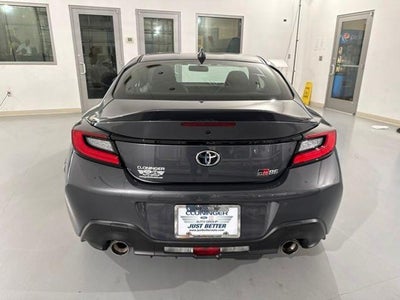2025 Toyota GR86 Premium