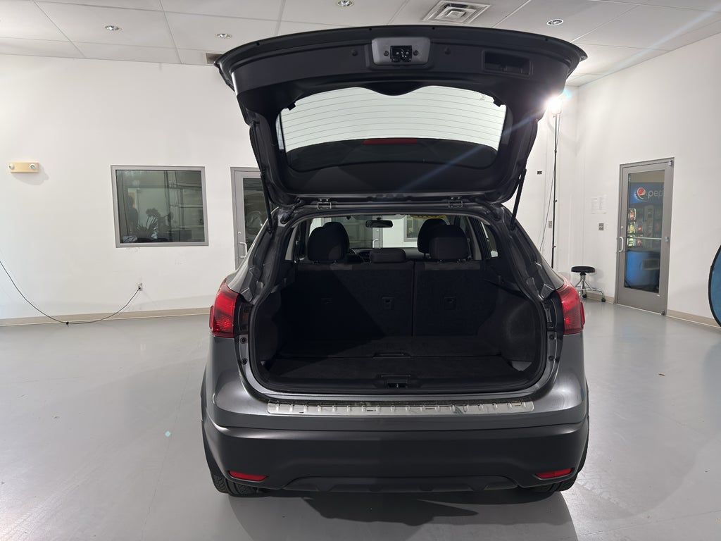 2018 Nissan Rogue Sport SV