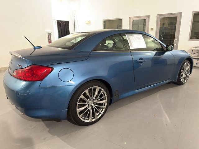 2011 INFINITI G37 Base