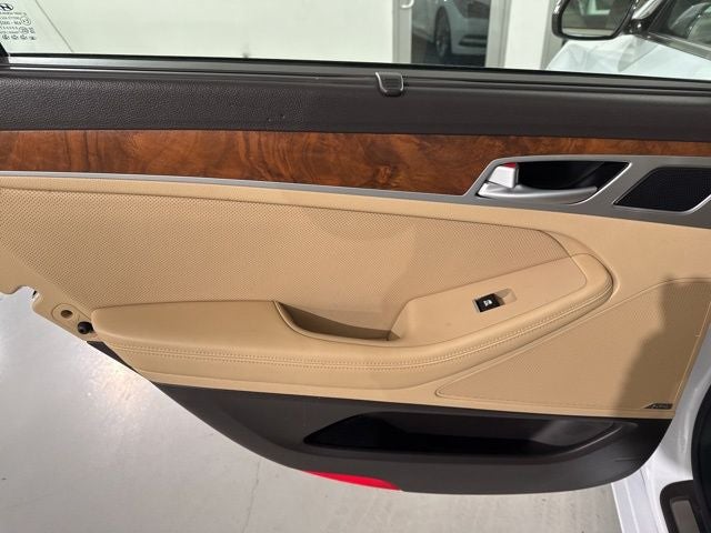 2015 Hyundai Genesis 3.8