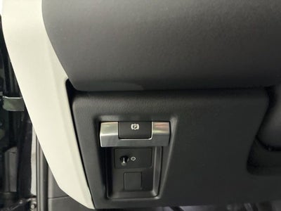 2024 Land Rover Defender 110 S