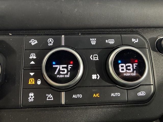 2024 Land Rover Defender 110 S