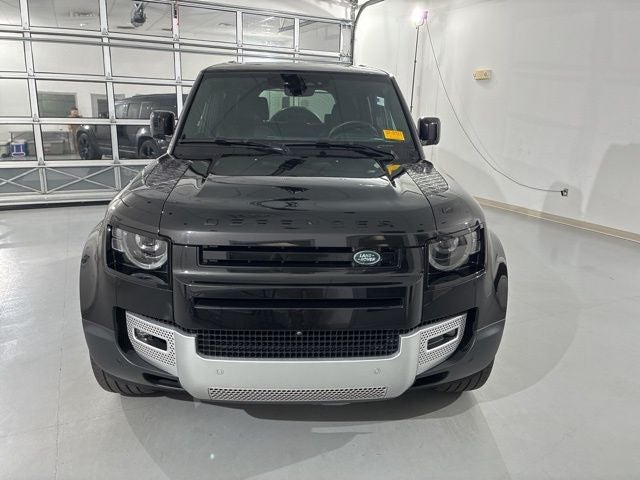 2024 Land Rover Defender 110 S