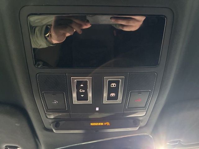 2024 Land Rover Defender 110 S