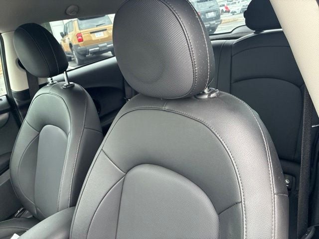 2022 MINI Cooper Oxford Edition