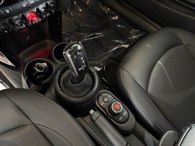 2022 MINI Cooper Oxford Edition
