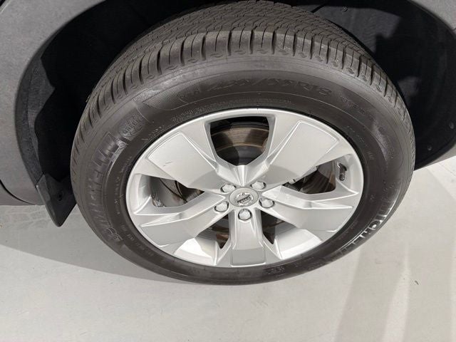 2022 Volvo XC40 Momentum