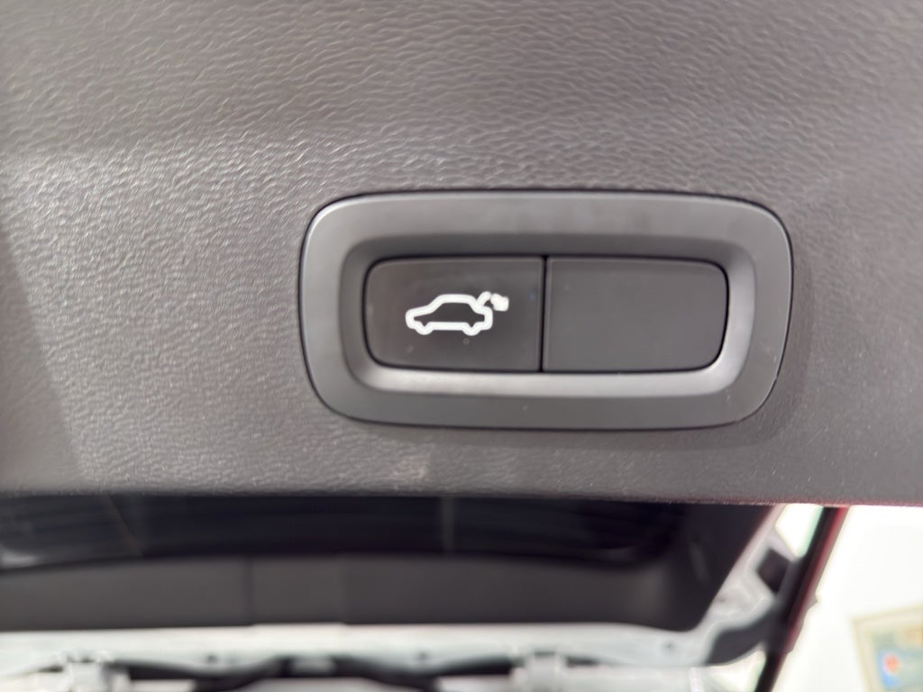 2020 Volvo XC40 Momentum