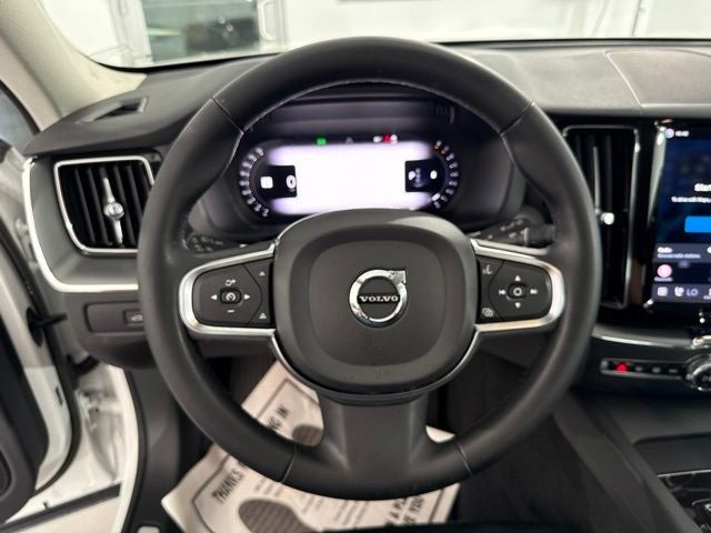 2023 Volvo XC60 B5 Core